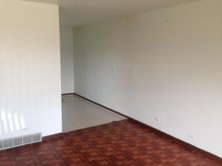 1109 Hilltop Blvd, Volo, IL 60050-8275