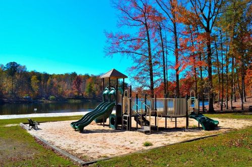 550 Little Hendricks Mountain Rd, Big Canoe GA  30143-7948 exterior