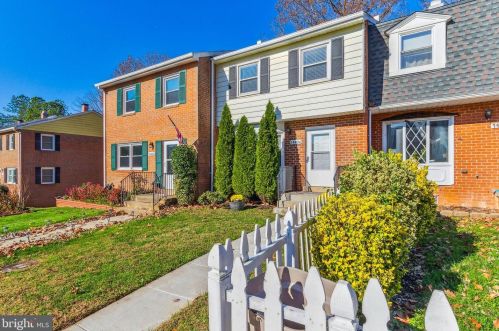 14424 Filarete St, Woodbridge, VA 22193-2817