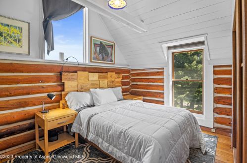 1645 Capitol Creek Rd, Snowmass CO 81654-9337 exterior