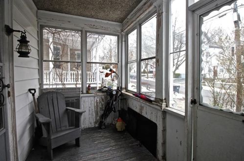 12 Hillside Ave, Providence, RI 02903-2916