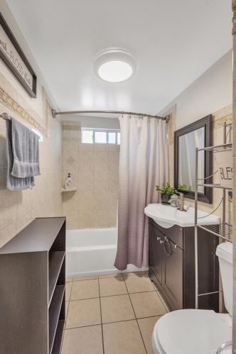 930 Fairview St, Anaheim CA  92801-3414 exterior