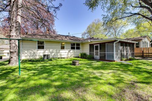 2445 Aglen St, Saint Paul MN  55113-3309 exterior