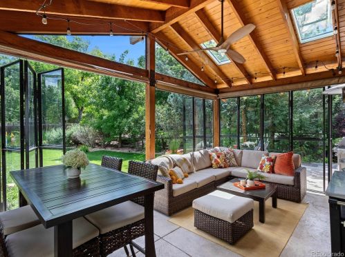 6940 Olive Way, Englewood CO 80112-1124 exterior