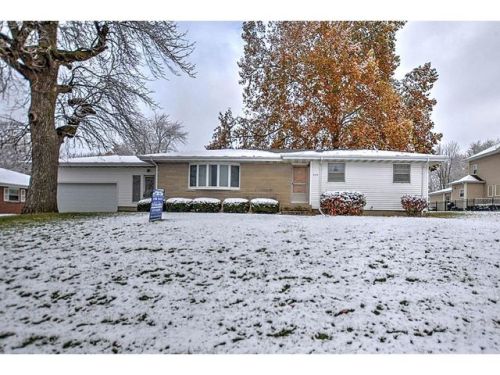 439 Washington St, Maroa, IL 61756-9297