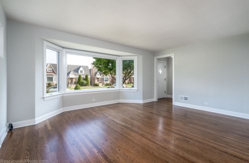 7031 Henderson St, Chicago, IL 60634-3645