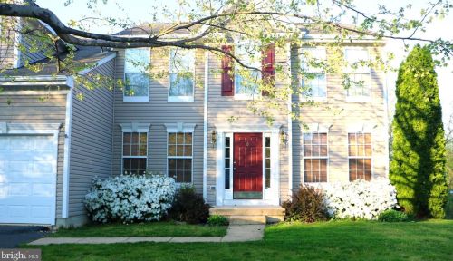 17538 Falls Pl, Round Hill VA  20141-2608 exterior