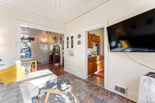 593 Washington St, Denver CO  80209-3812 exterior