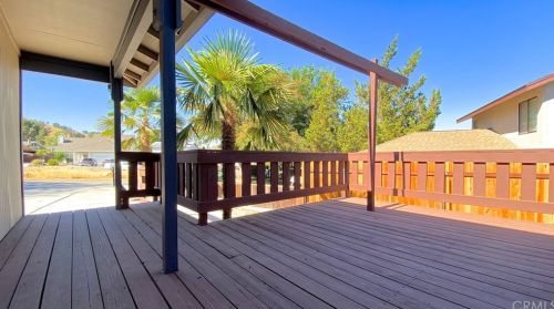 1944 Brook Ln, Lake Nacimiento, CA 93446-4207