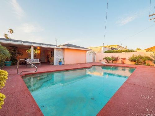 8354 Coleman St, Riverside CA  92504-3119 exterior