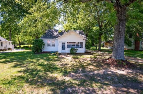 2411 Cleveland Hwy, Dalton, GA 30721-8156
