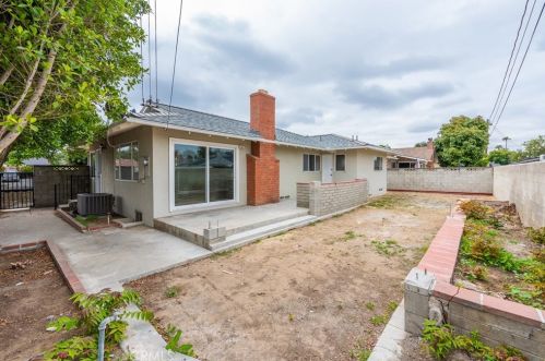 6717 Montclair Dr, Riverside CA  92504-1838 exterior