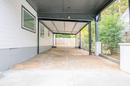 1125 Edgefield Dr, Atlanta GA  30310-3716 exterior
