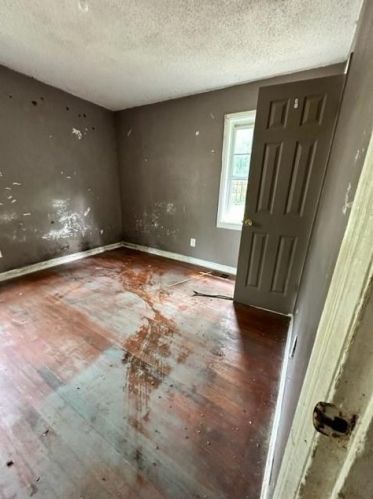 1716 Hadlock St, Atlanta, GA 30311-4106