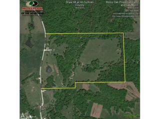 20660 Desert Dr, Sorrell, MO 63556-2268