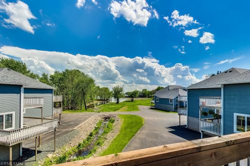 471 Mariner Dr, Douglas, MN 55003-1702