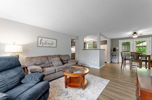 510 Williams Ave, Rochester, PA 15074-1031