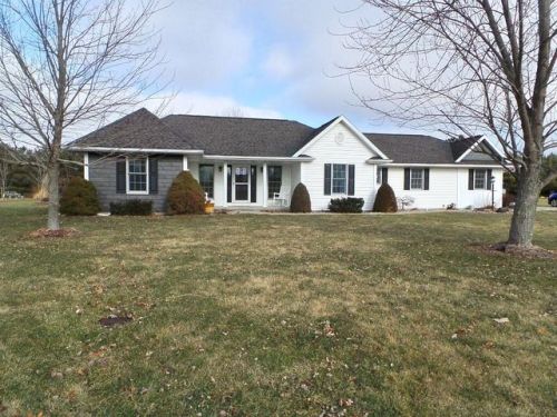 7 Sugar Creek Ln, Mattoon, IL 61938-9394