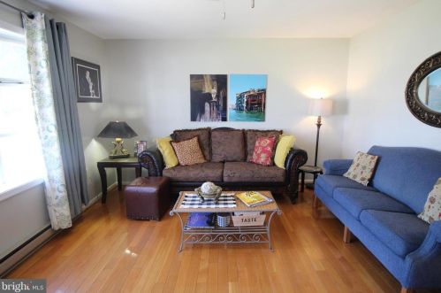 17 Friendship Ct, Charles Town WV 25414-5058 exterior