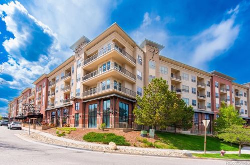 10111 Inverness Main St, Englewood CO  80112-5722 exterior