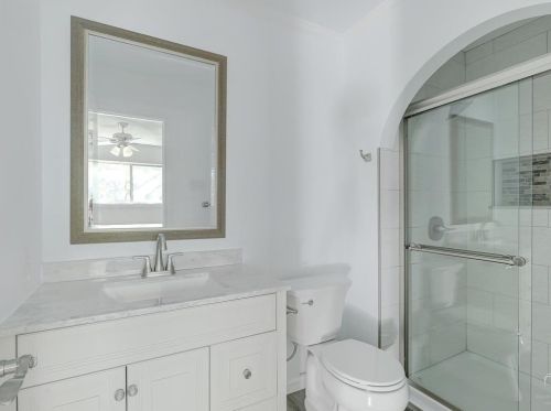 2030 Victoria Rd, Carrollton TX 75007-3120 exterior