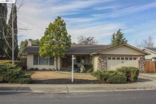 1065 Vienna St, Livermore, CA 94550-5616