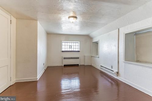 5632 12 St, Philadelphia PA 19141-4102 exterior