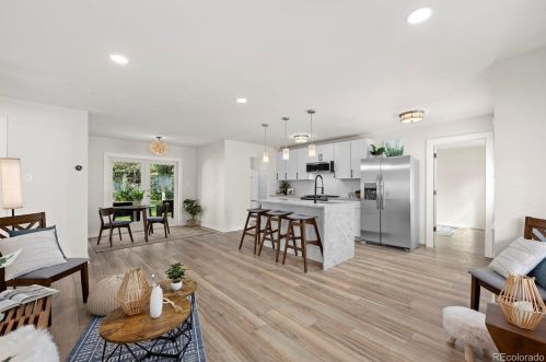 2895 Fairfax St, Denver CO  80207-2748 exterior