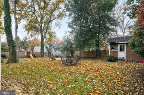 67 Euclid Ave, Haddonfield NJ 08033-2553 exterior