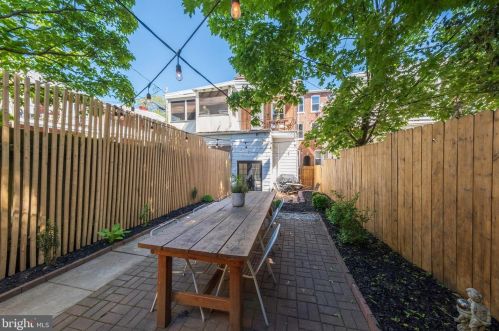 116 Ross St, Lancaster PA  17602-1927 exterior