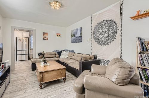 4205 Lincoln St, Englewood CO 80113-5735 exterior