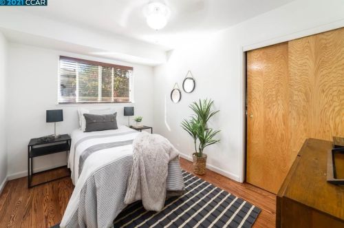 866 San Simeon Ct, Concord CA  94518-2316 exterior