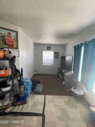 611 Morrison Ave, Santa Maria, CA 93458-6122