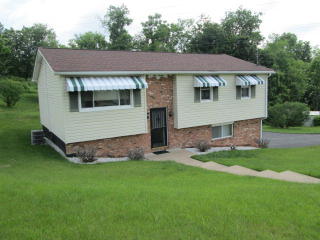 313 Westmoreland St, Beckley WV  25801-6162 exterior