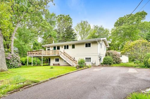 57 Verdi Rd, Westerly, RI 02891-4743