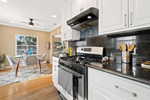 727 Alpine Ave, Chula Vista CA  91910-5908 exterior