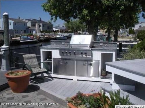 1712 Rue Mirador, Point Pleasant Beach, NJ 08742-5254