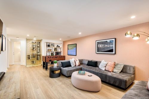 225 Clermont St, Denver CO  80246-1038 exterior