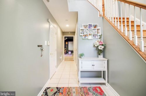 8027 Apple Valley Dr, Riviera Beach, MD 21122-4174