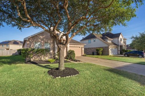 811 Culpepper Dr, Richmond TX  77469-1786 exterior