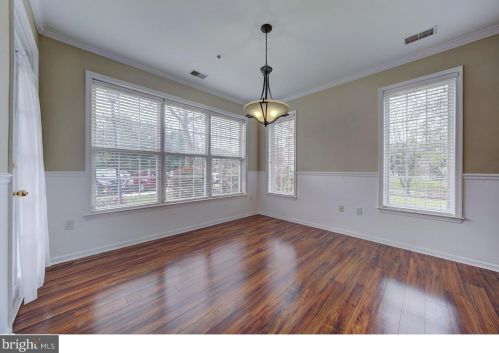 16 Kyle Way, Trenton NJ 08628-2521 exterior