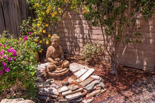 1755 Emory Ave, Simi Valley CA 93063-5005 exterior