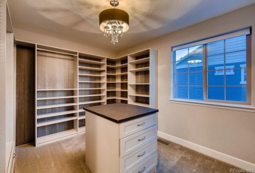 5028 Addison Way, Aurora CO 80016-5390 exterior