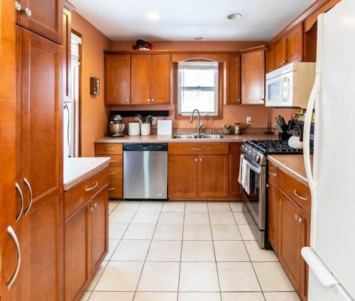 737 Desoto St, Saint Paul MN  55130-4215 exterior