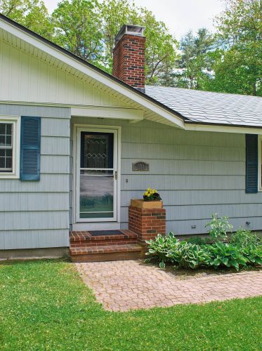 231 Pembroke Hill Rd, Allenstown, NH 03275-3230