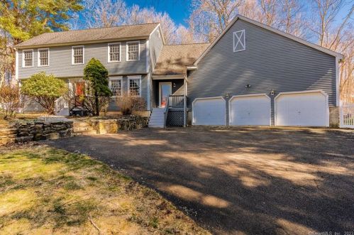 45 Whispering Pine Rd, Upper Stepney CT  06468-1430 exterior