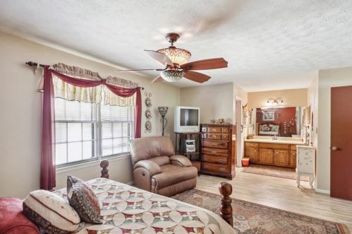 30 Country Rds Dr, Stockbridge GA  30281-1342 exterior