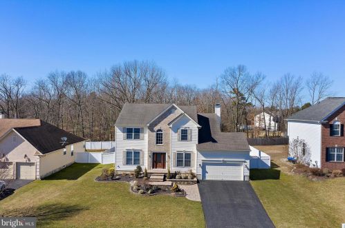 10 Patriot Ct, Erial, NJ 08081-9684