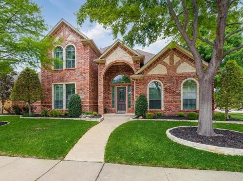 8309 Valley Oaks Dr, Fort Worth, TX 76182-8484