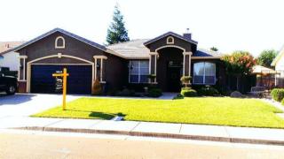 2934 Lobo Ave, Merced, CA 95348-3756